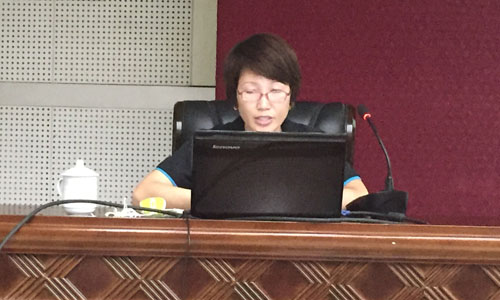 摩域体育平台评测研究中心主任助理王玲受邀出席广西壮族自治区住房城乡建设系统政府网站建设工作会议，并对2015年住建系统政府网站绩效评估指标体系进行培训和解读。